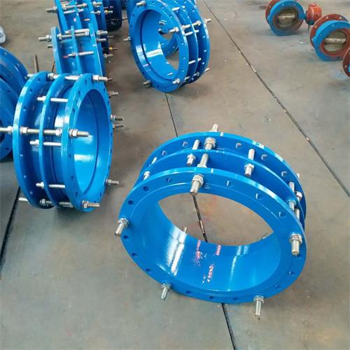 伸縮器是泵，閥門，管道等設(shè)備與管